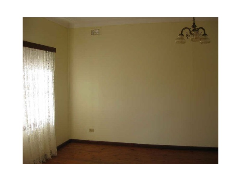 36 GILBA ROAD, Pendle Hill NSW 2145