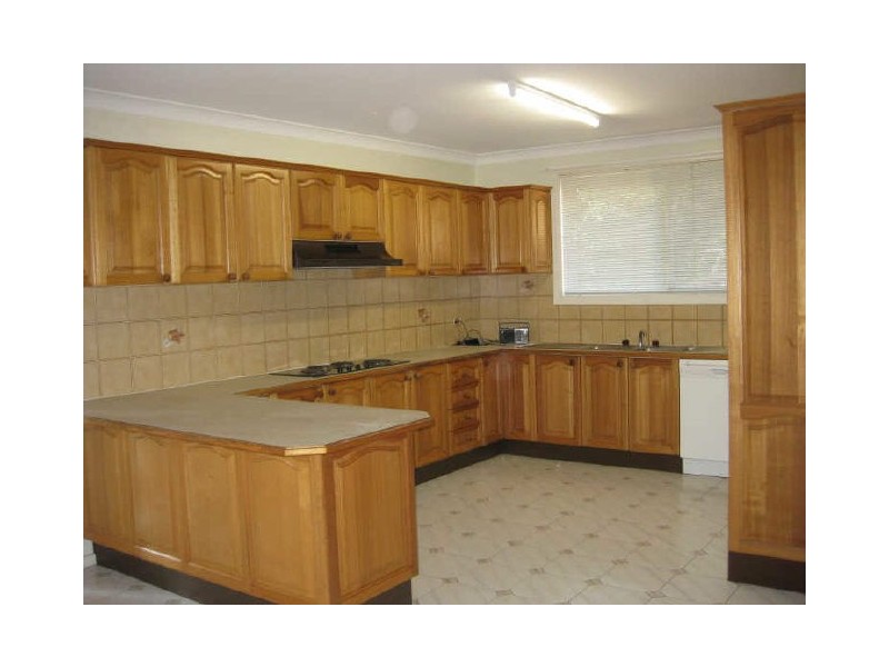 2c NAOMI STREET NORTH, Baulkham Hills NSW 2153