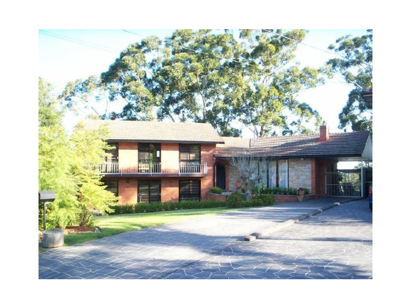 11 CHARLES COURT, North Rocks NSW 2151