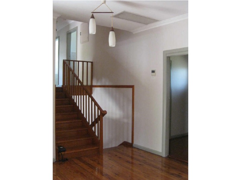 11 CHARLES COURT, North Rocks NSW 2151