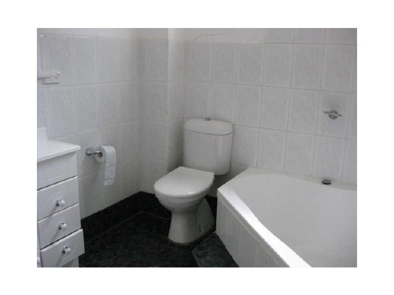 34 VIRGINIA STREET, Rosehill NSW 2142