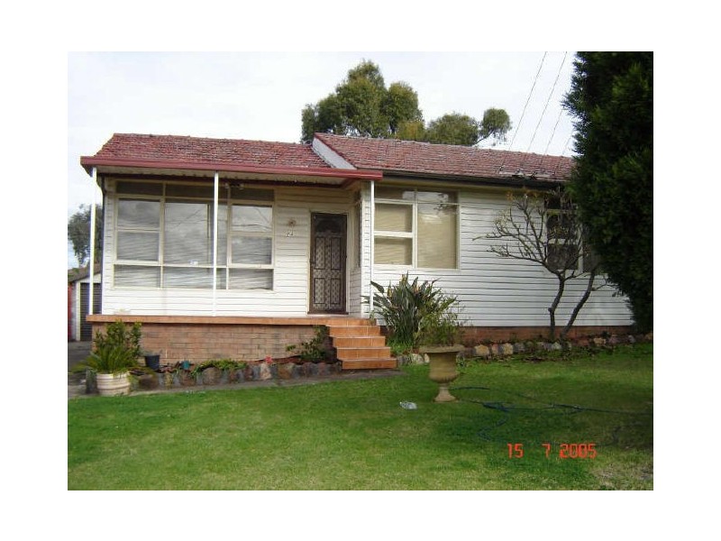 94 BOMBALA STREET, Pendle Hill NSW 2145