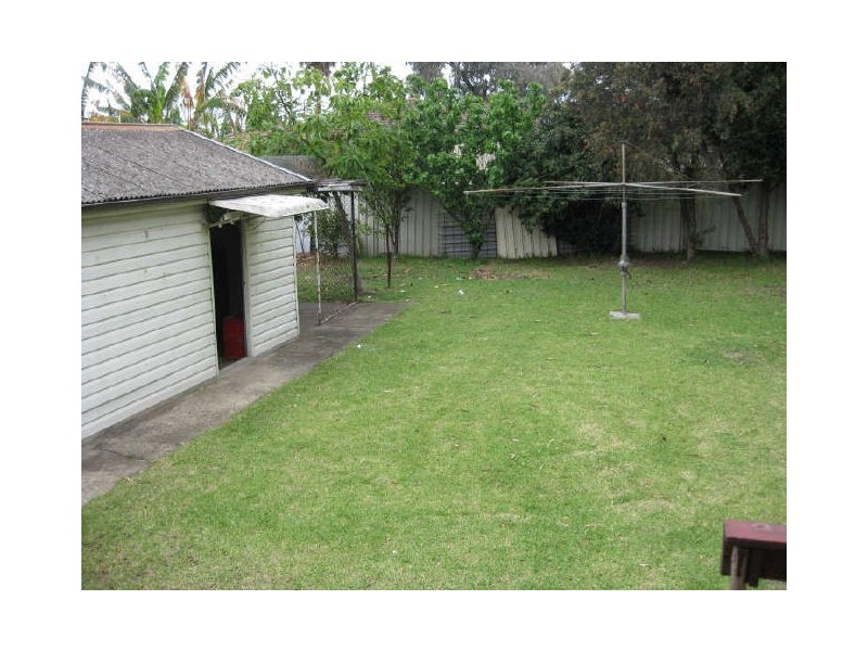 94 BOMBALA STREET, Pendle Hill NSW 2145