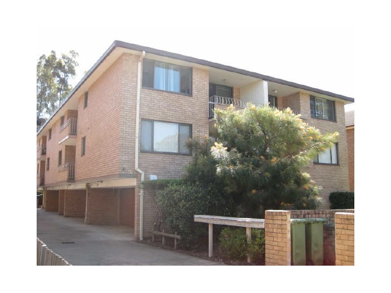 21 CAROLINE STREET, Westmead NSW 2145