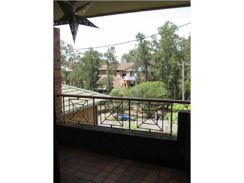 9-11 PRIDDLE STREET, Westmead NSW 2145