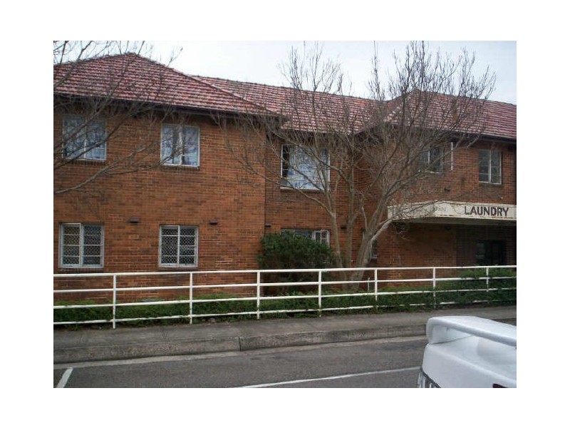 74 HAWKESBURY ROAD, Westmead NSW 2145