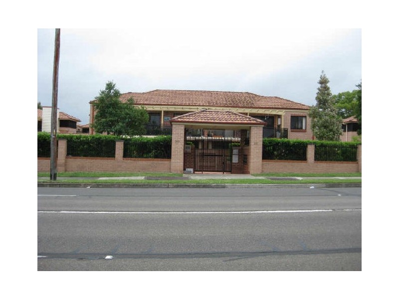 335 BLAXLAND ROAD, Ryde NSW 2112