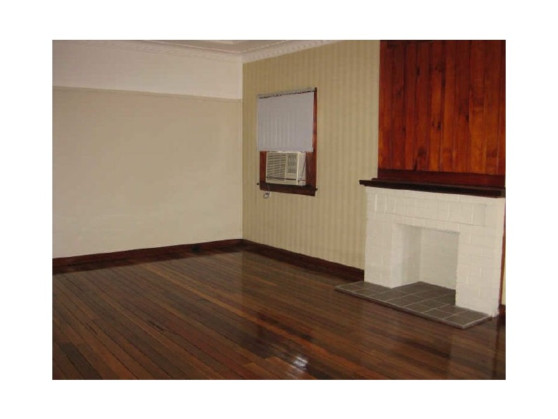 157 GREAT WESTERN HWY, Mays Hill NSW 2145