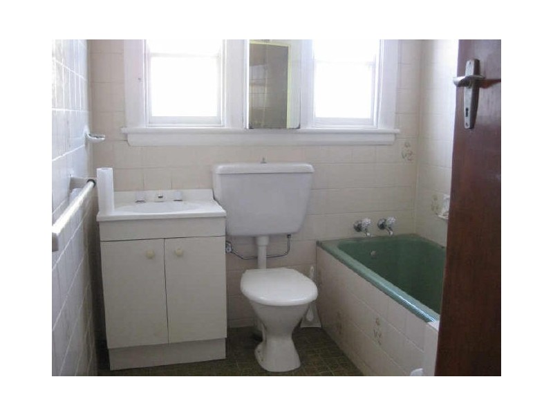 157 GREAT WESTERN HWY, Mays Hill NSW 2145