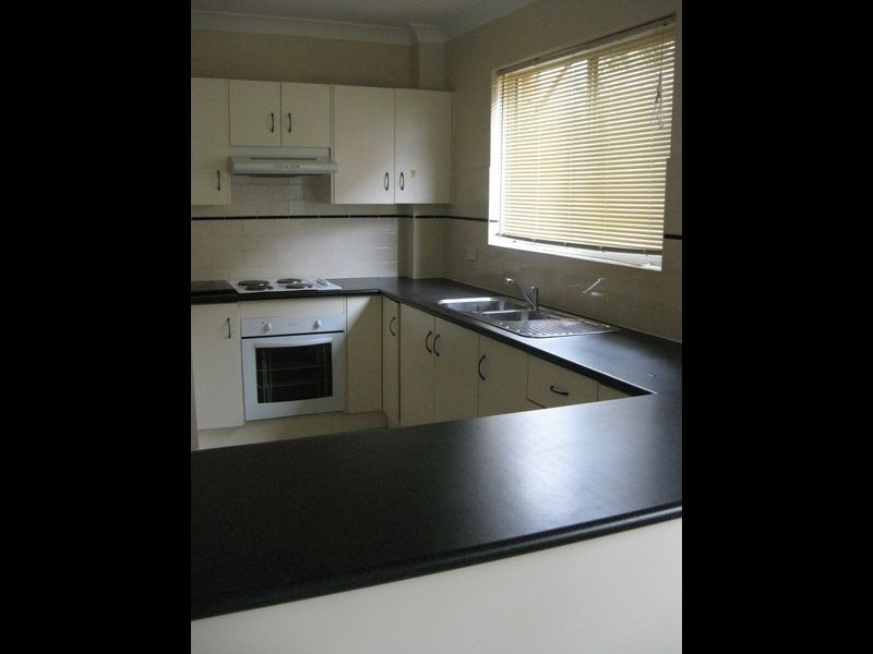 7-9 QUEENS ROAD, Westmead NSW 2145