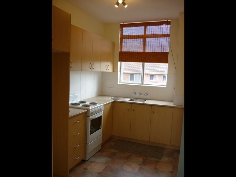 4-6 PARK AVE, Westmead NSW 2145