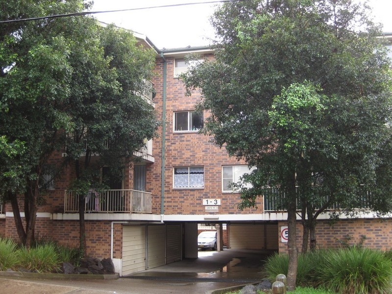 1-3 PRIDDLE STREET, Westmead NSW 2145