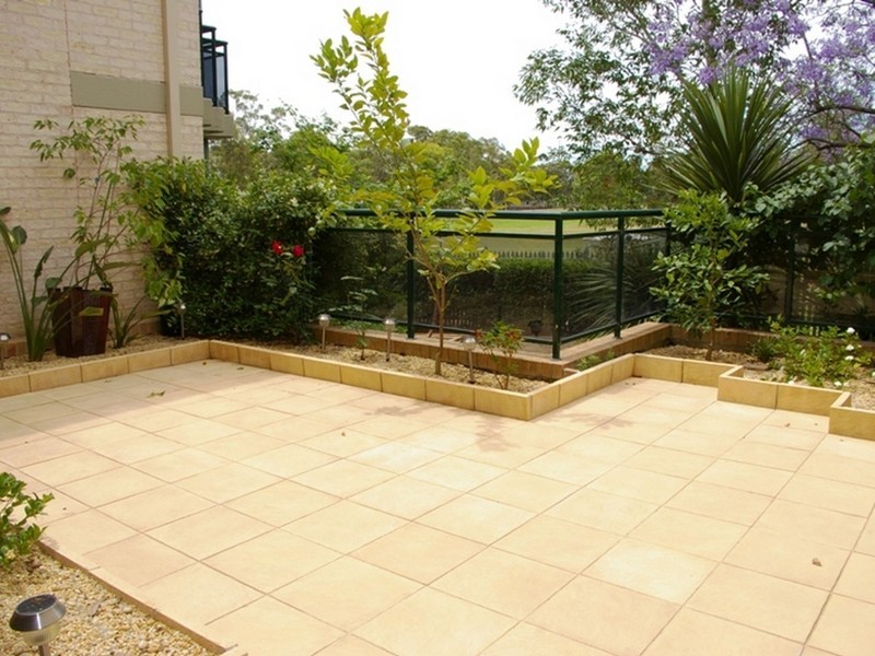 31-33 MOSS PLACE, Westmead NSW 2145