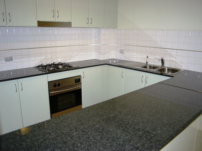 31-33 MOSS PLACE, Westmead NSW 2145