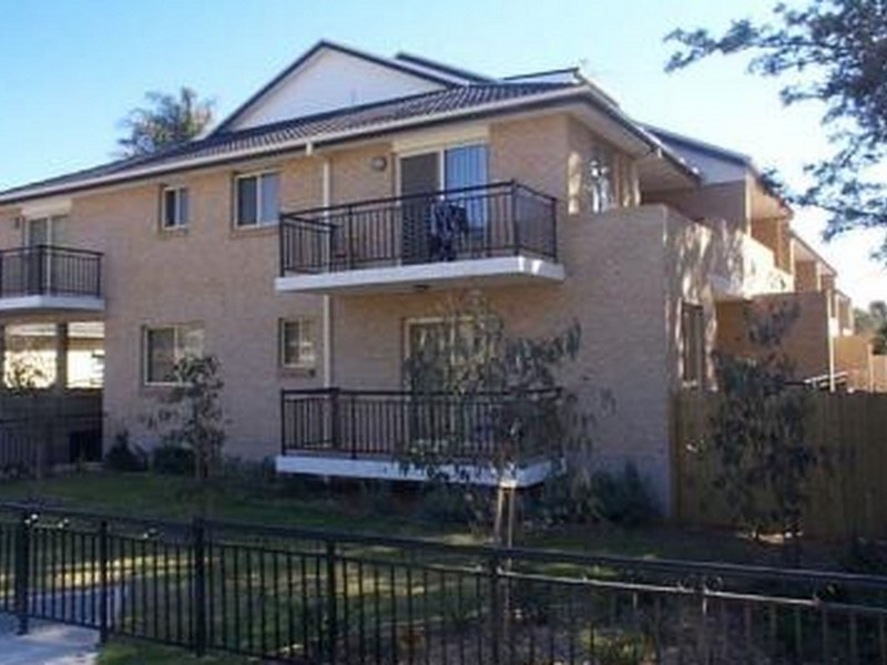 21-23 KING STREET, Penrith NSW 2750