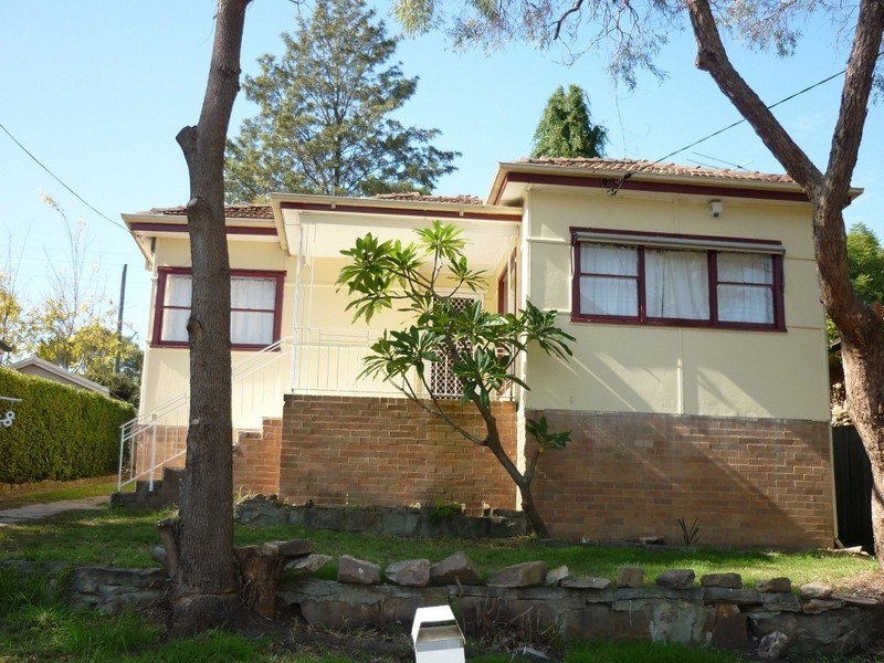 68 RIPPON AVENUE, Dundas NSW 2117