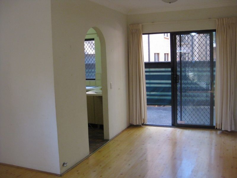 14 RAILWAY PARADE, Westmead NSW 2145