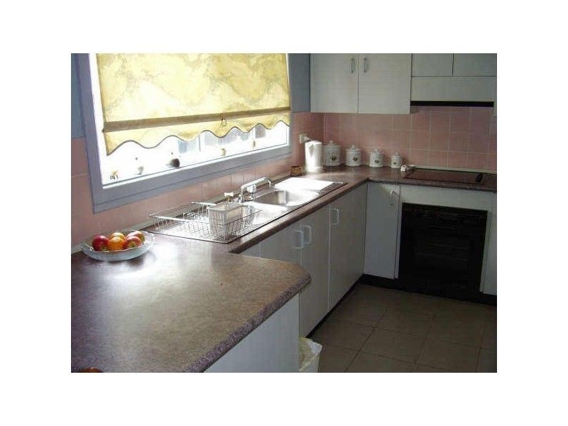 14 BELINDA PLACE, Mays Hill NSW 2145