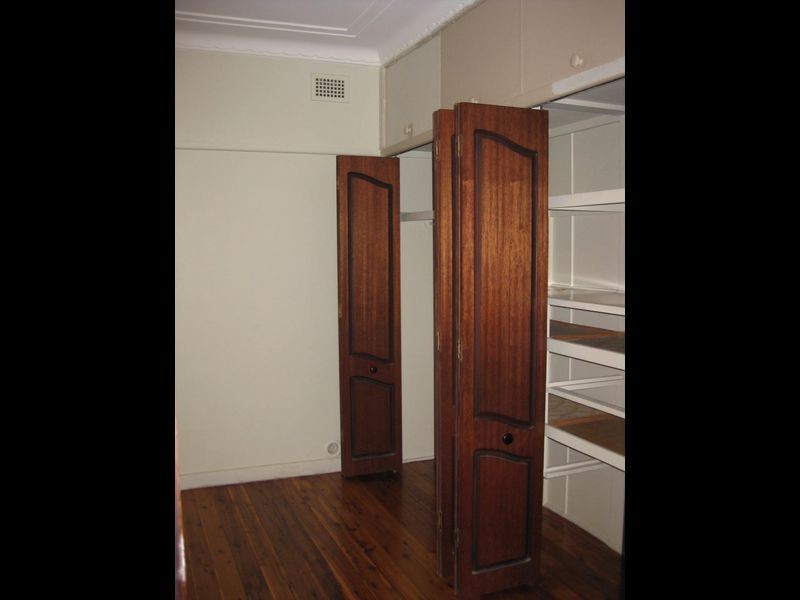 6 BROXBOURNE STREET, Westmead NSW 2145