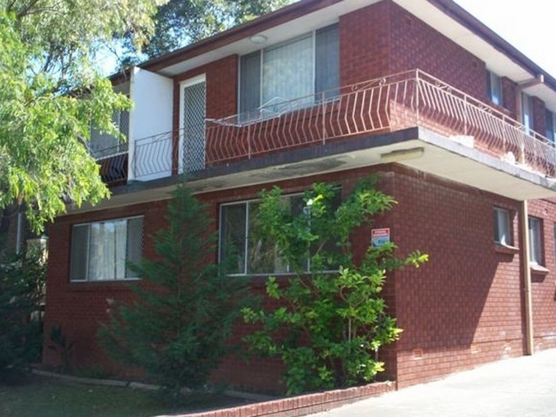 15 Oxford Street, Merrylands NSW 2160