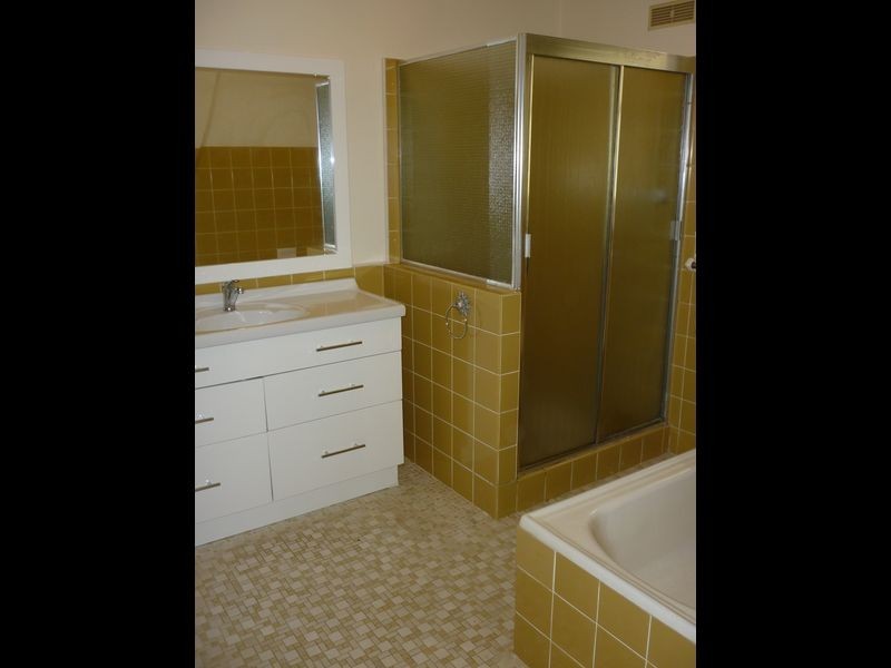 14 Nottingham Street, Northmead NSW 2152