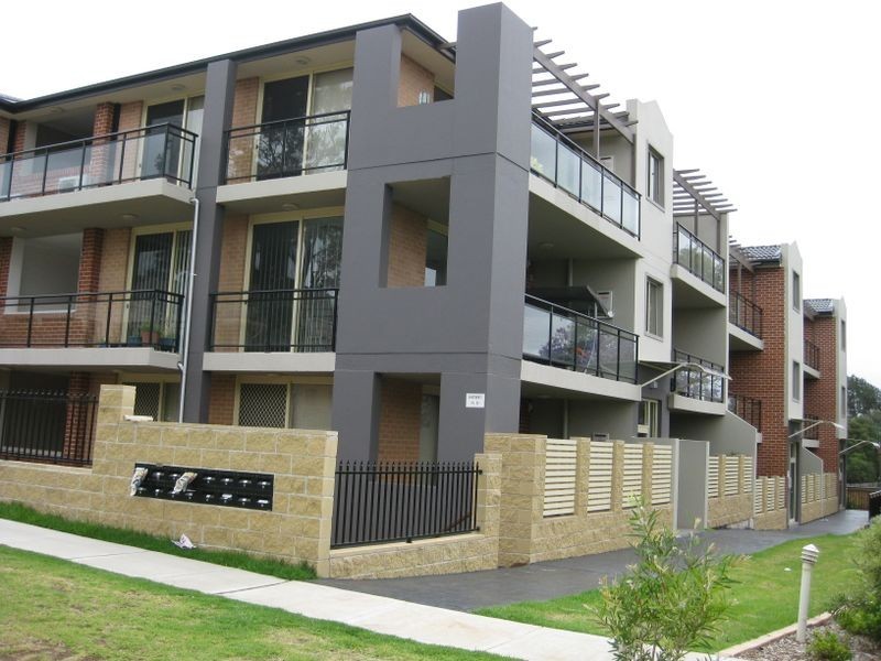 39-45 Lydbrook Street, Westmead NSW 2145