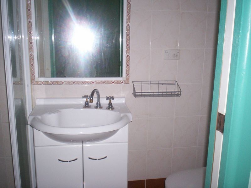 10 Nolan Crescent, Westmead NSW 2145