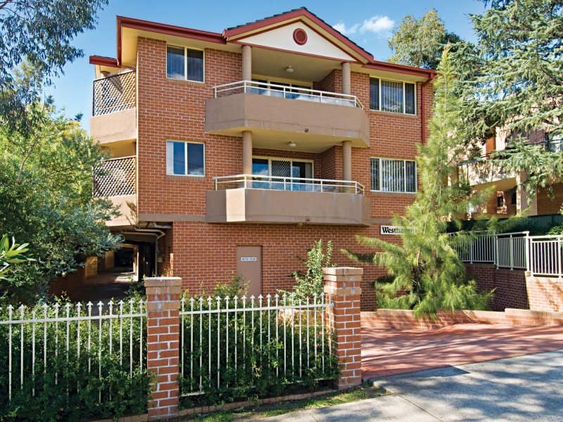 27 Good Street, Westmead NSW 2145