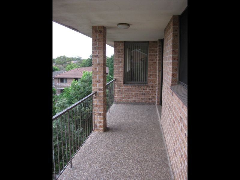 18 Caroline Street, Westmead NSW 2145