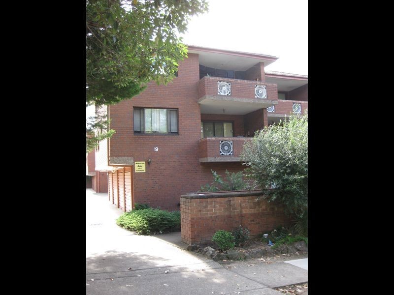 19 Jessie Street, Westmead NSW 2145