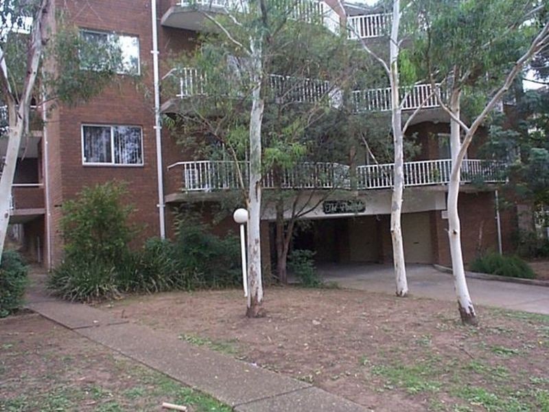 15 Pye Street, Westmead NSW 2145