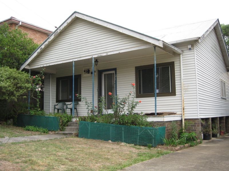 21 Priddle Street, Westmead NSW 2145