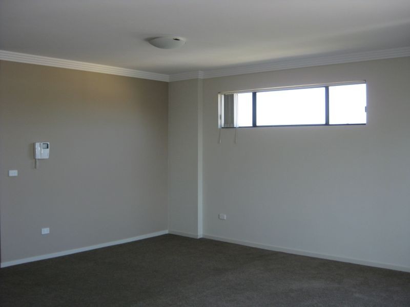 13-15 Lydbrook Street, Westmead NSW 2145