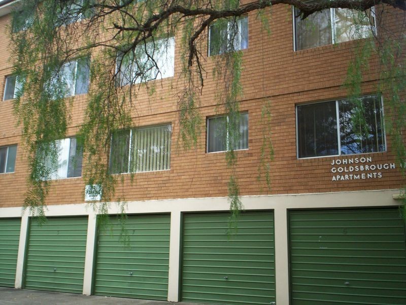 19 Queens Road, Westmead NSW 2145