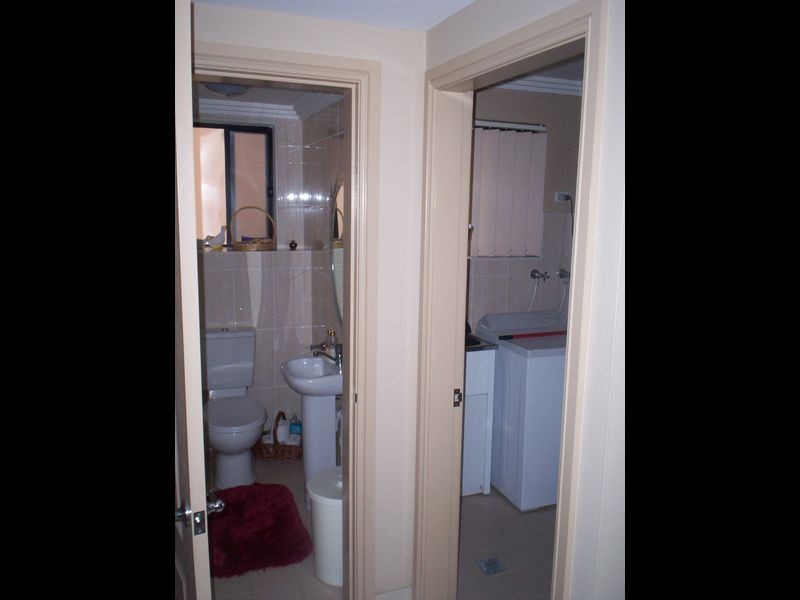 5 Queens Road, Westmead NSW 2145