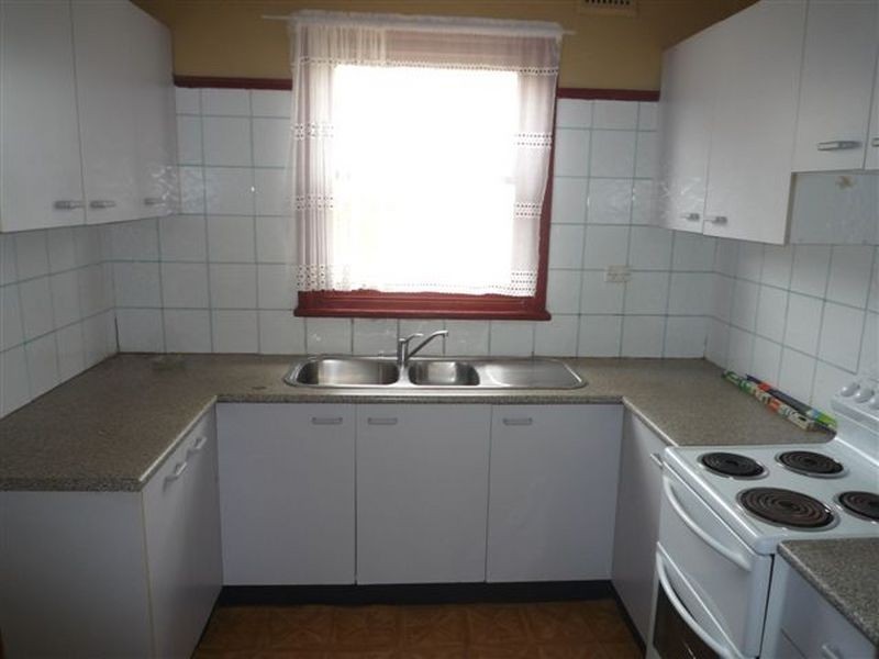 11 Fulton Avenue, Wentworthville NSW 2145