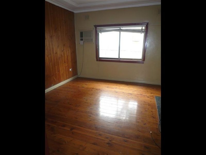 11 Fulton Avenue, Wentworthville NSW 2145