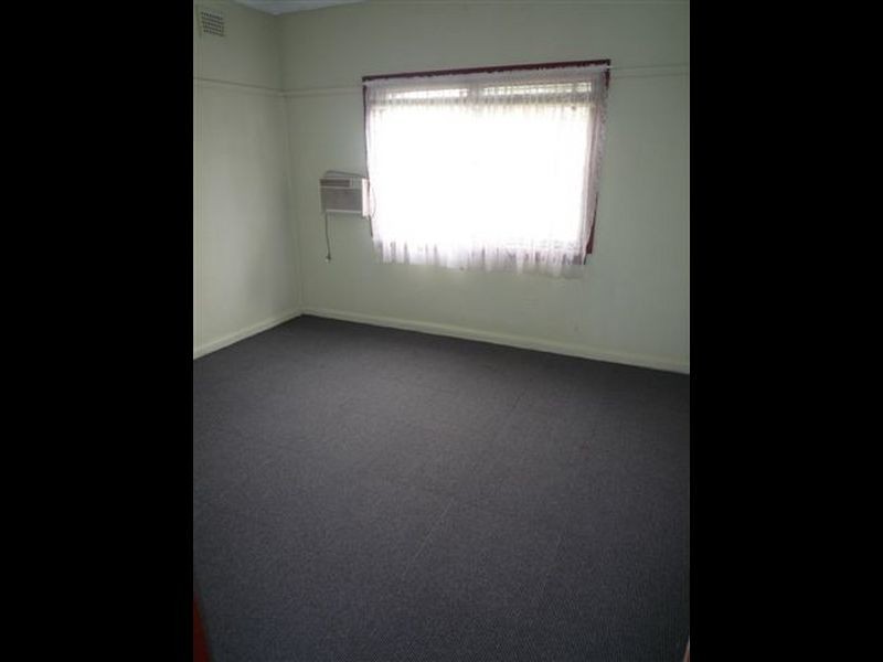 11 Fulton Avenue, Wentworthville NSW 2145