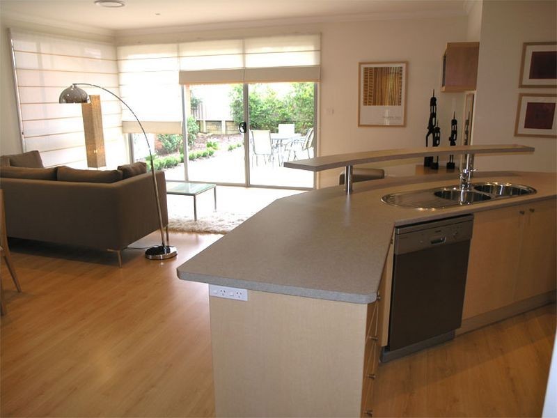 18 Riveroak Circuit, Kellyville NSW 2155