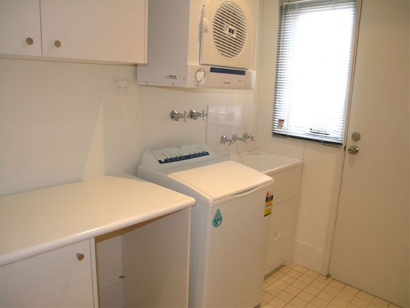 18 Riveroak Circuit, Kellyville NSW 2155