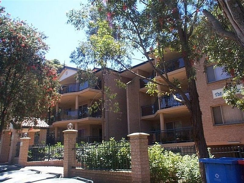3-5 Oakes Street, Westmead NSW 2145