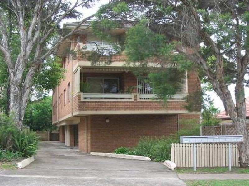 9 Helen Street, Westmead NSW 2145