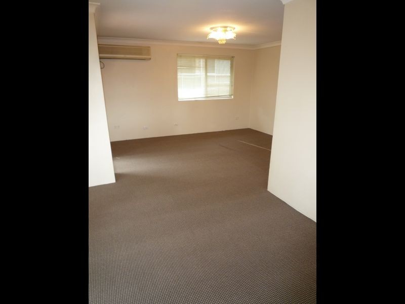 9 Helen Street, Westmead NSW 2145