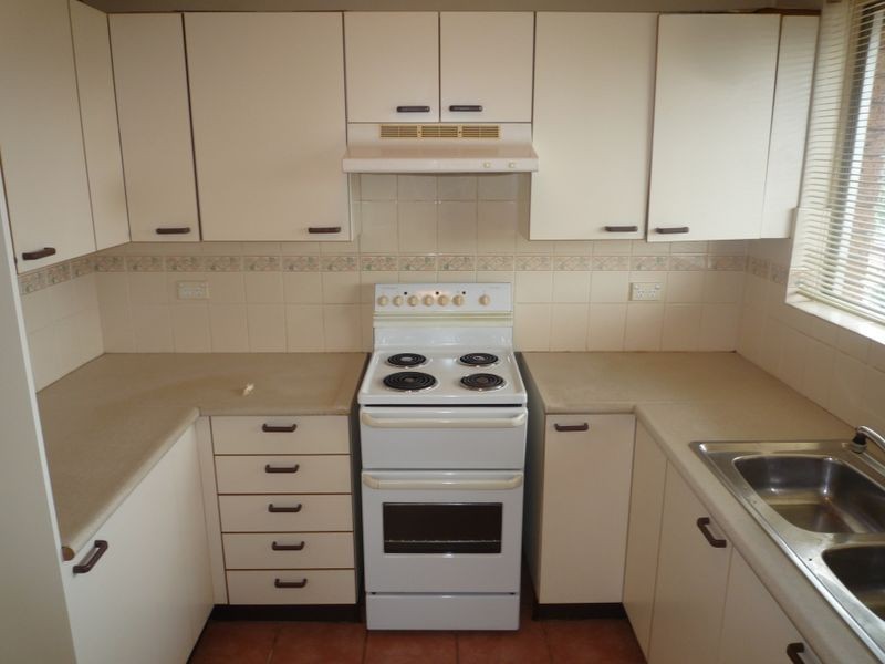 9 Helen Street, Westmead NSW 2145