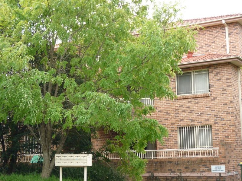 27 Bailey Street, Westmead NSW 2145