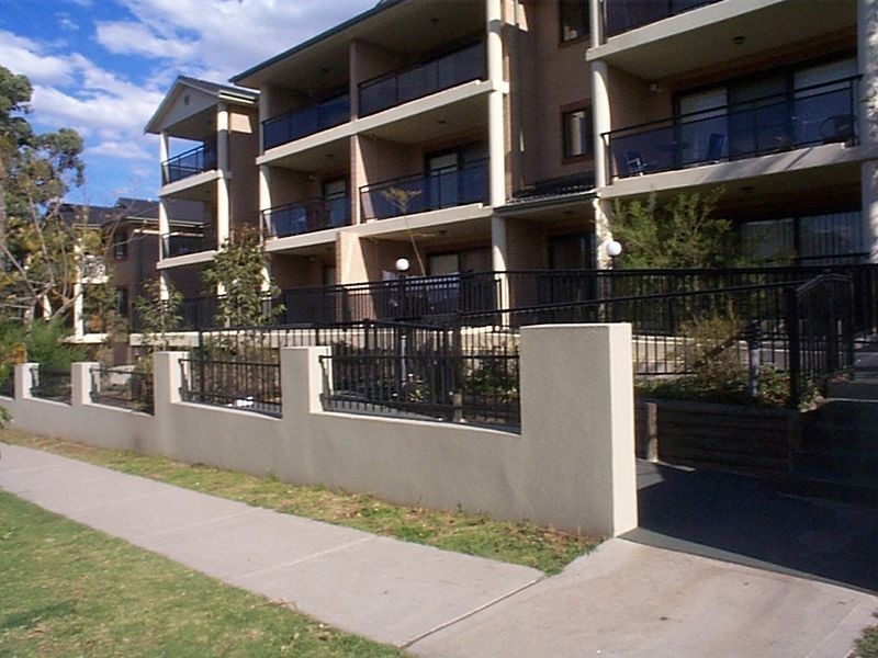 8-12 Alexandra Avenue, Westmead NSW 2145