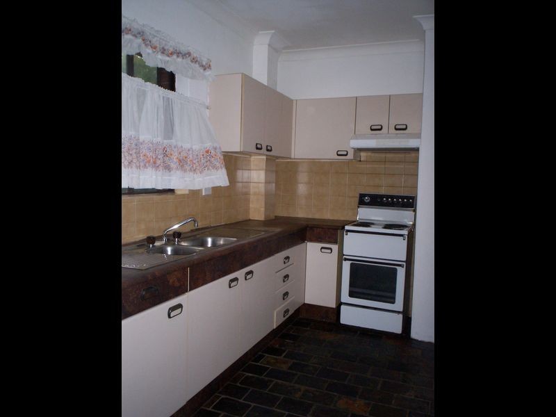 27 Jessie Street, Westmead NSW 2145