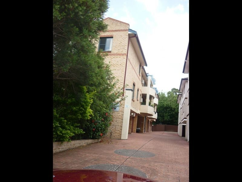 22 Hutchinson Street, Granville NSW 2142