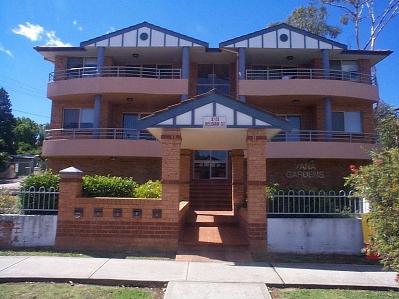 1-3 Belgian Street, Westmead NSW 2145