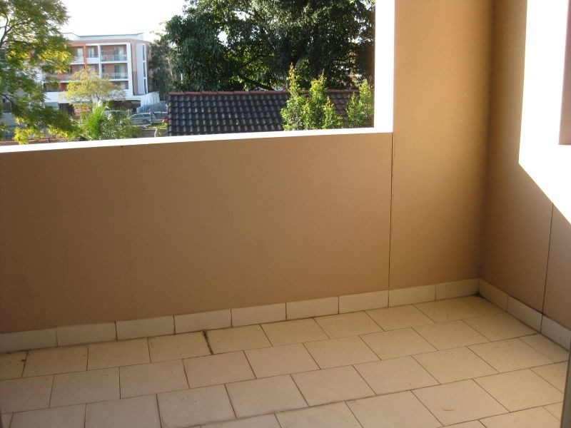 40-42 Lydbrook Street, Westmead NSW 2145